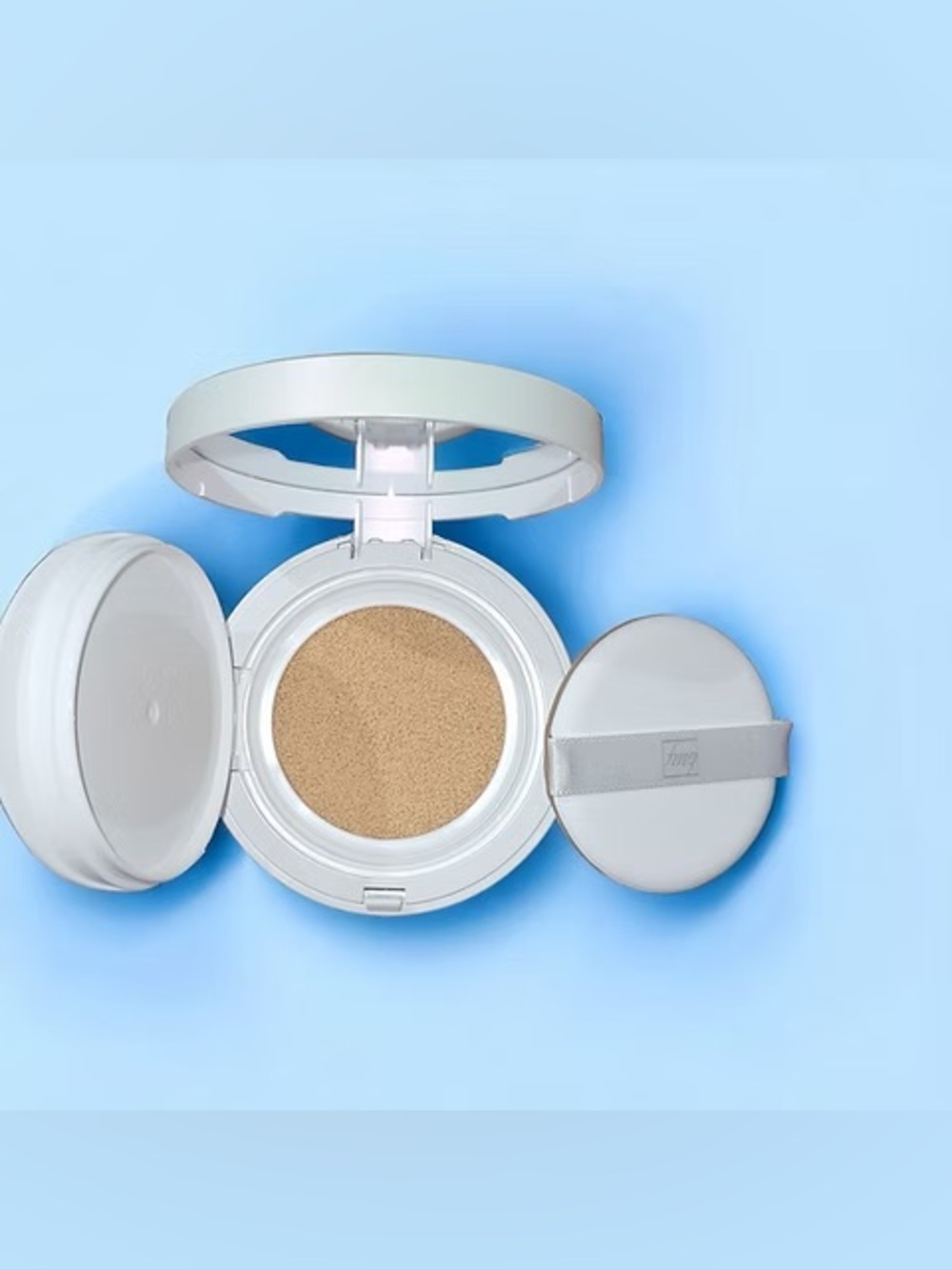 FMG Illuminating Cushion Corrector